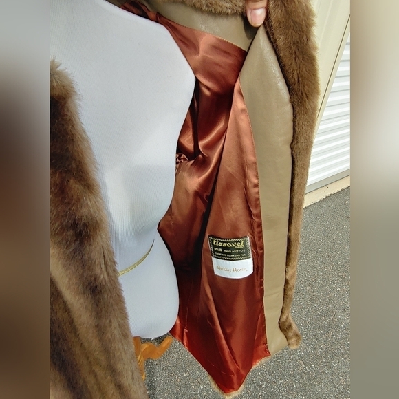 NEW TISSAVEL-BETTY ROSE HIGH END QUALITY LUX FAUX FUR STROLLER COAT SIZE 14 - Picture 7 of 17